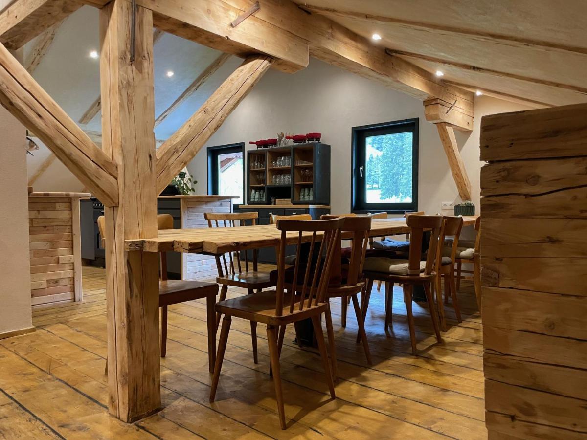 Backyard Mountain Hostel Mayrhofen Εξωτερικό φωτογραφία