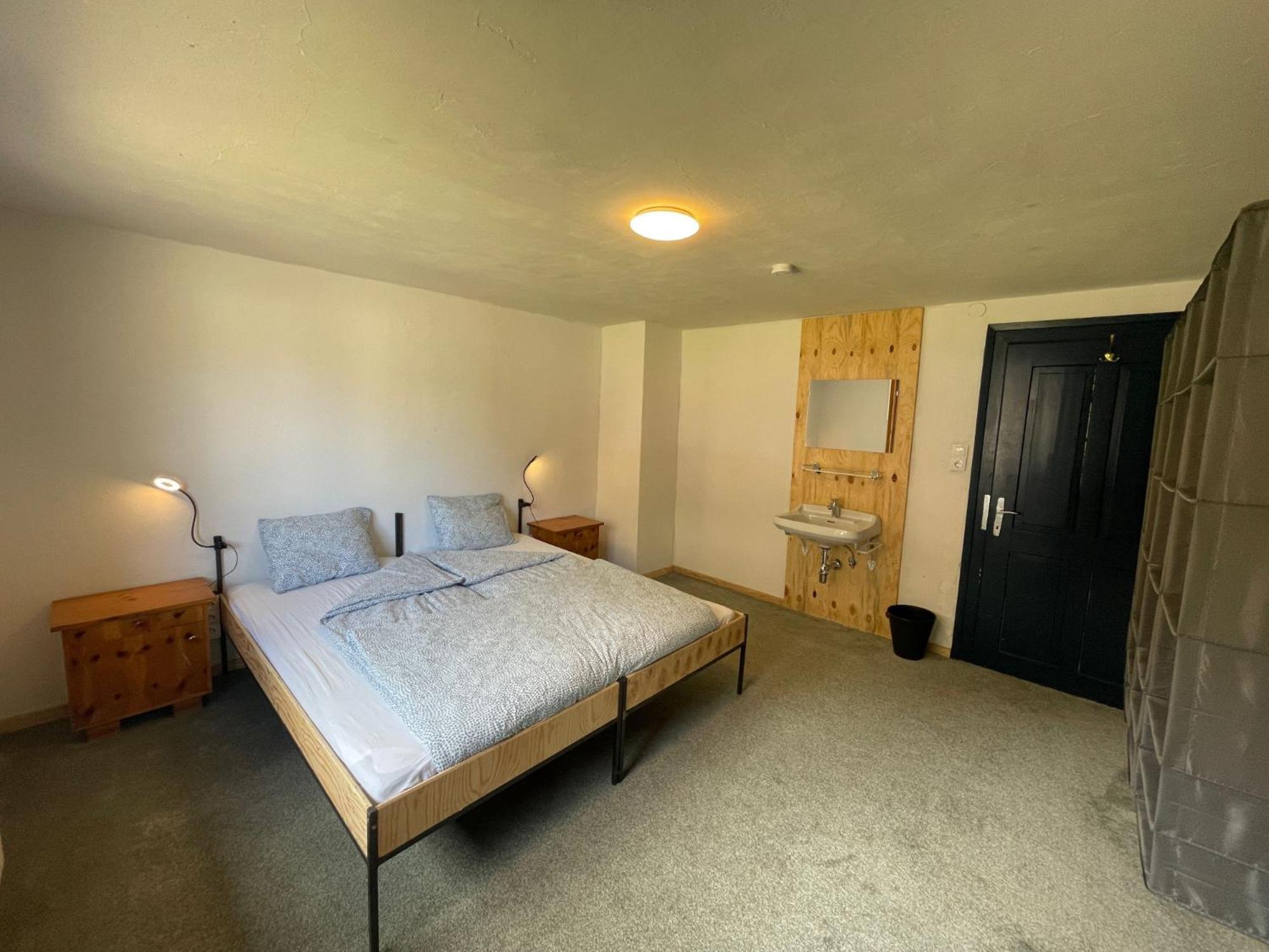Backyard Mountain Hostel Mayrhofen Εξωτερικό φωτογραφία
